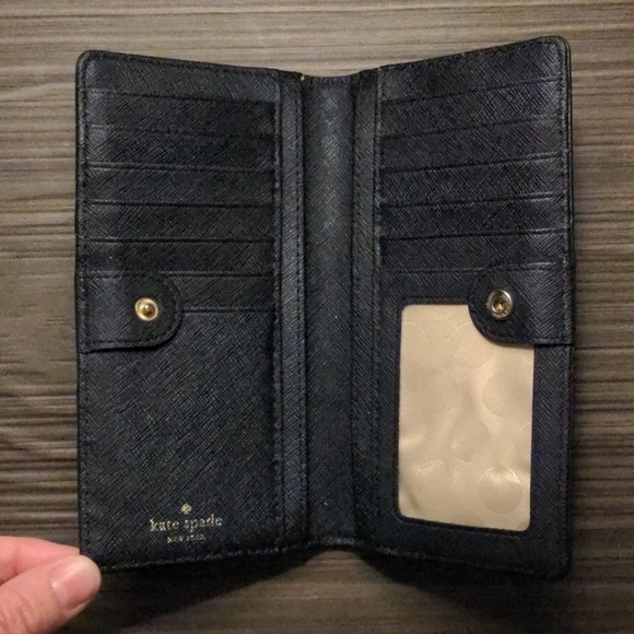 Kate Spade Wallet - Picture 3 of 4